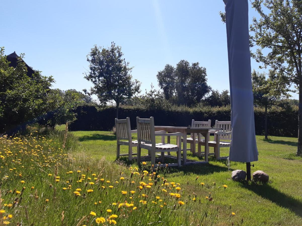 Gastenverblijf Lheederhof Dwingeloo Bagian luar foto