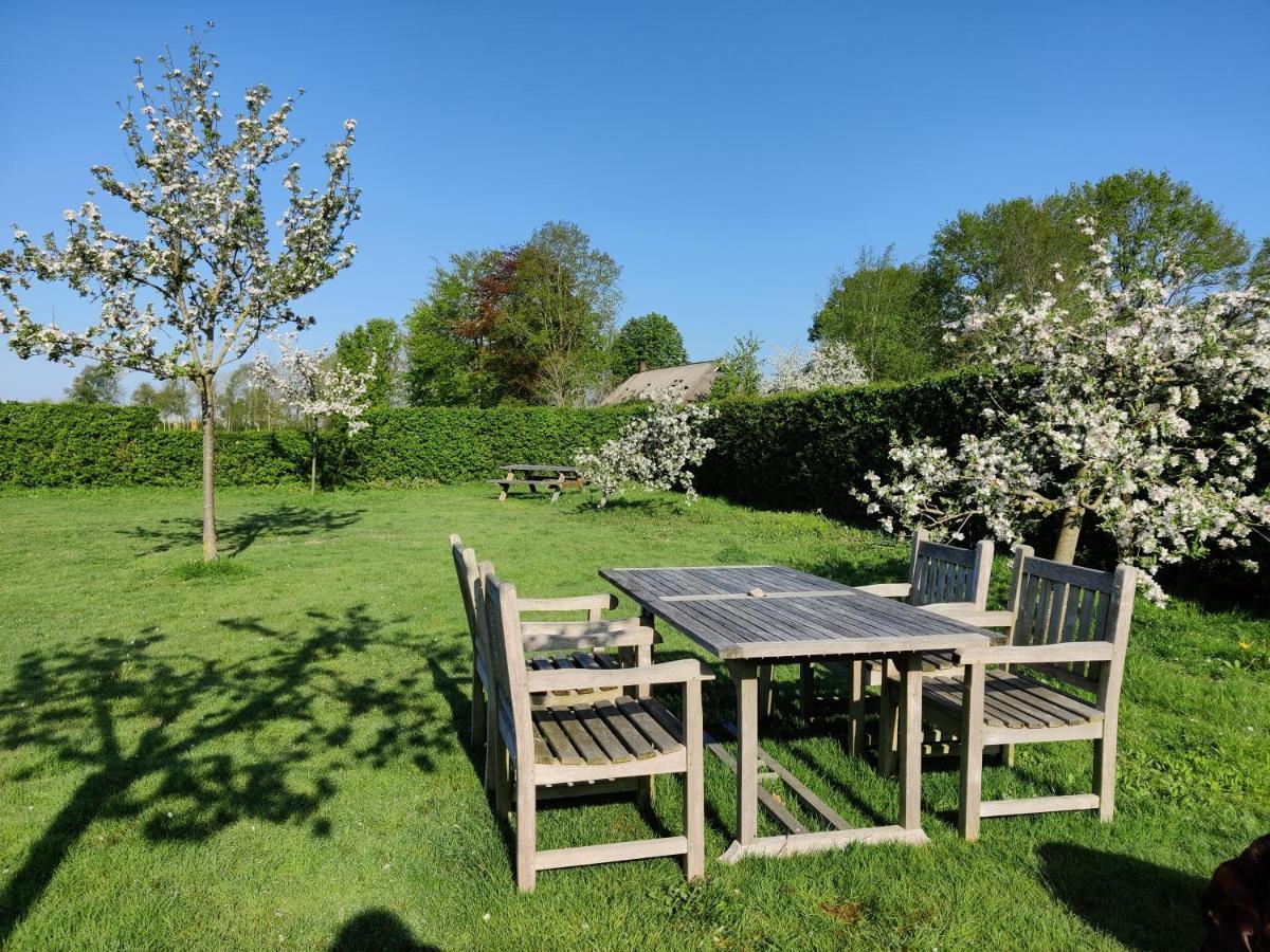 Gastenverblijf Lheederhof Dwingeloo Bagian luar foto