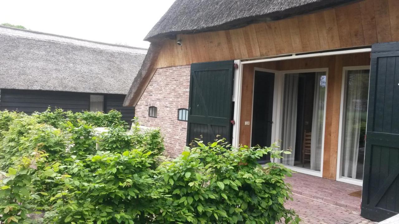 Gastenverblijf Lheederhof Dwingeloo Bagian luar foto